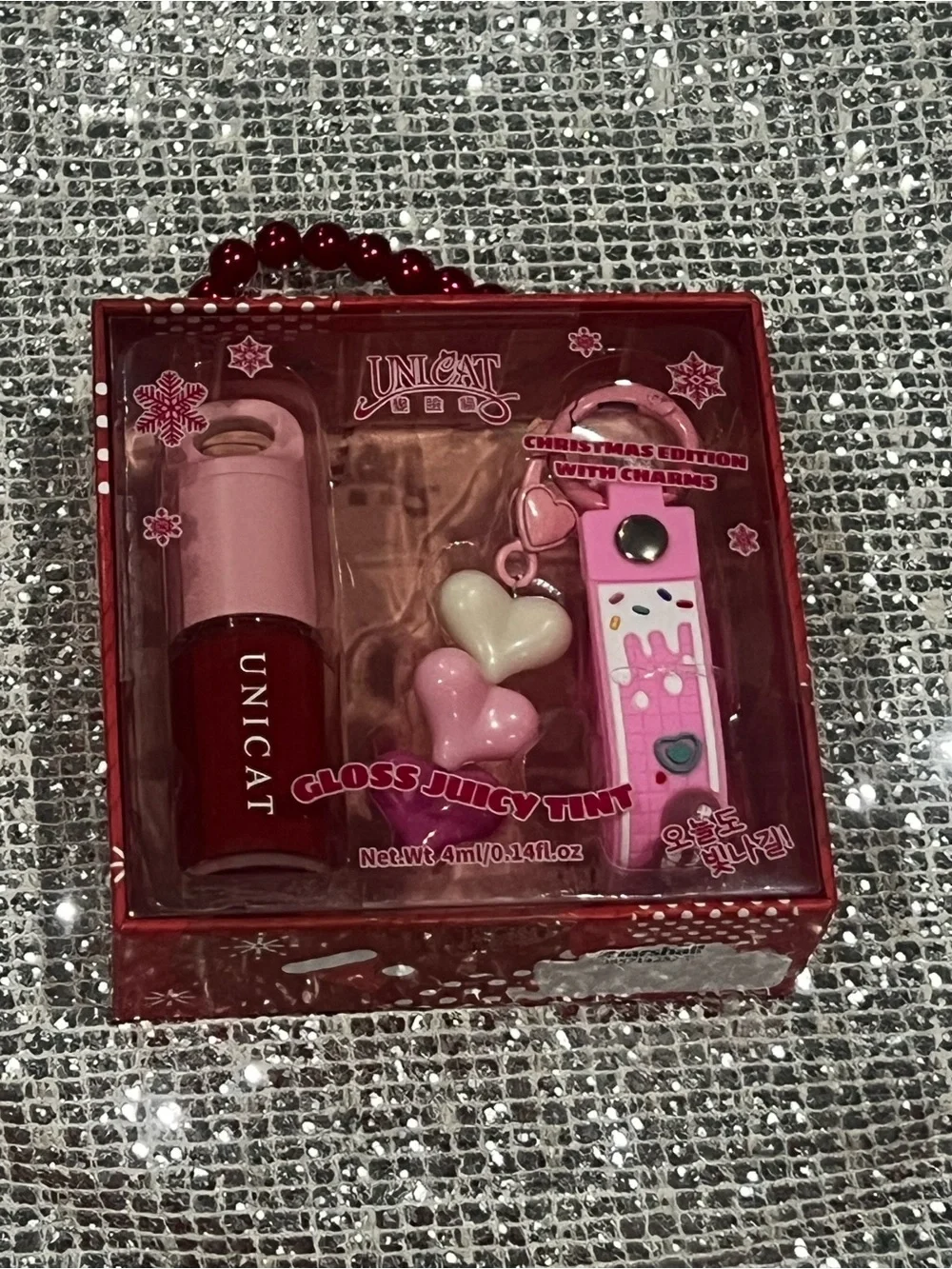 Unicat brand new